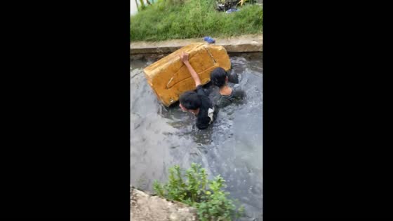 Boat overturns in Bogor, Indonesia
