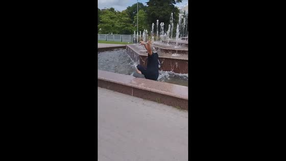 Man falls into fountain while testing depth in Manila, Philippines