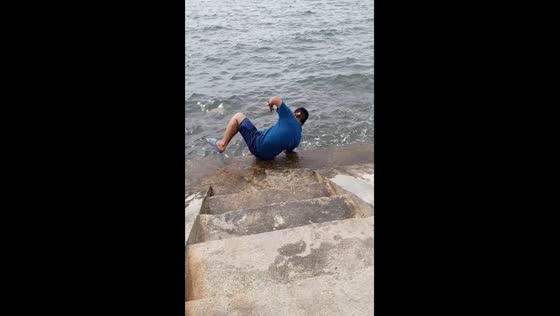 Nasipit resident's comical water bending attempt goes awry