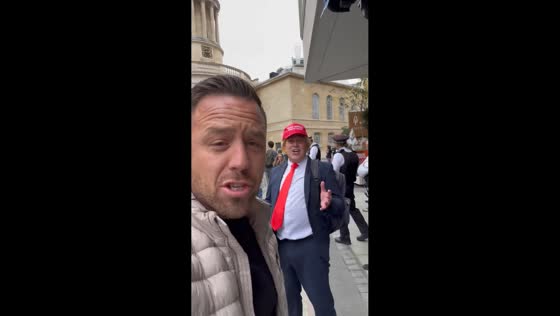 Anti-Trump protest features Donald Trump impersonator in London, UK