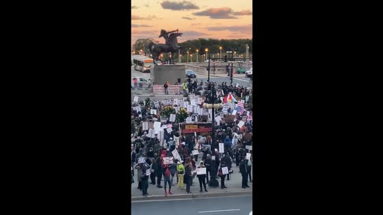 Protesters gather amid federal deployment tensions  in Chicago, Illinois, USA