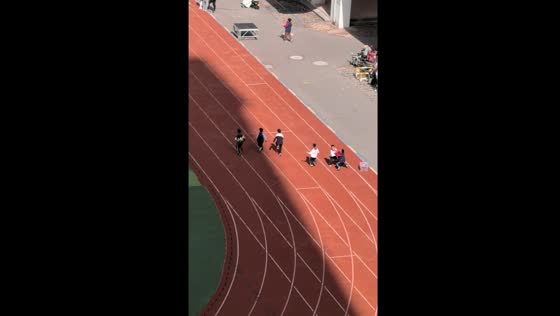 Boy accidentally knocks down classmate during sprint race in Jiangsu province, China