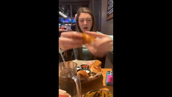 Mozzarella stick fails in Searcy, Arkansas, USA