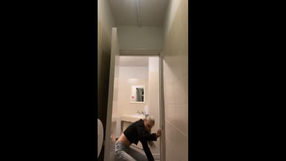 Gin-induced stumble: door mishap caught on camera