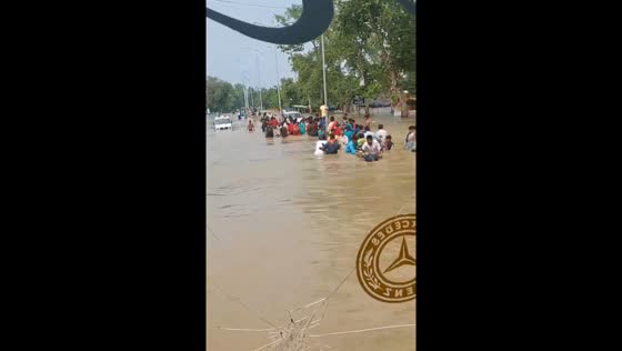 Floods grip Shahjahanpur, Uttar Pradesh