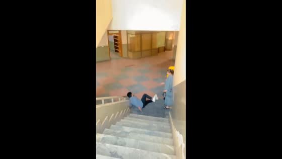 Stair handle slide ends in fall in Faisalabad, Pakistan