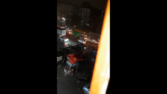 Gale‑force winds and deadly storm batter overnight in Karachi, Pakistan