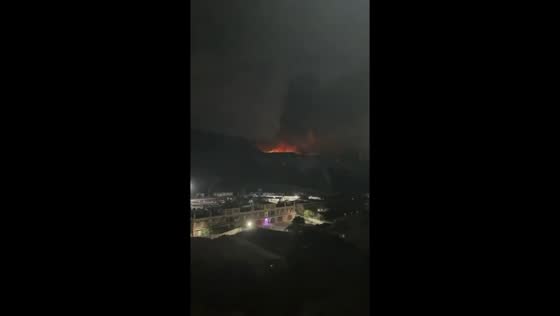 US airstrikes target Venezuelan military bases in Caracas, Venezuela