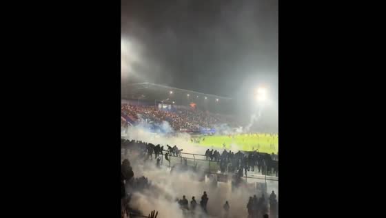 At least 174 people die in Indonesia after football match!