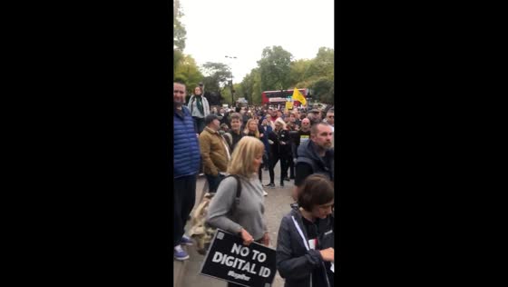 Massive crowds rally against proposed digital ID system in London, UK