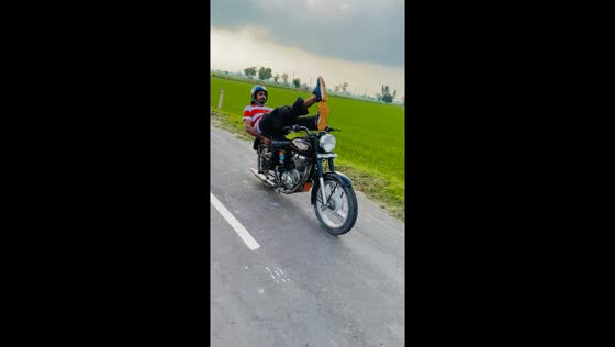 Motorbike stunt in Kot Kapura, Punjab