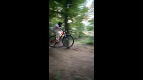 Teen rider crashes on rocky slope during bike run in Zabierzów, Poland