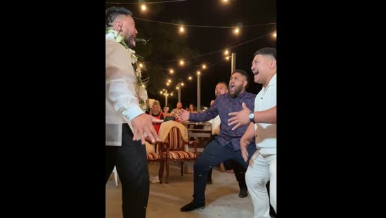Haka performed for newlyweds at Glenrock Farm, Gold Coast