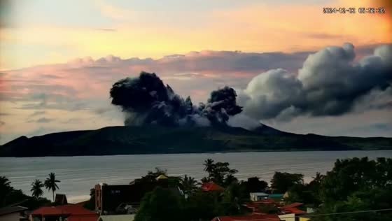 Taal Volcano’s phreatic eruption captured on CCTV in Talisay, Batangas, Philippines
