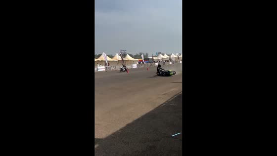 Rider crashes during motorbike race in Lonavala, India