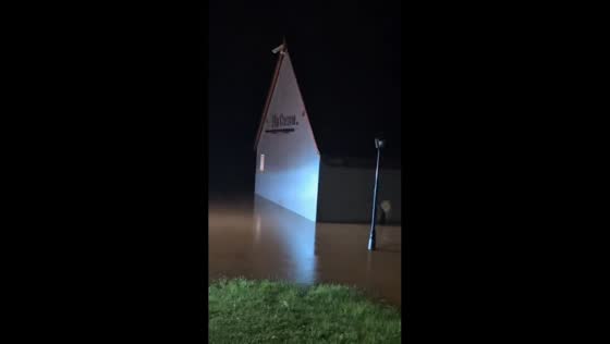 Major flood emergency unfolds near the Plas Derwen pub in Abergavenny, UK