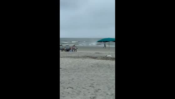 Waterspout comes ashore as brief EF0 tornado in Folly Beach, South Carolina, USA