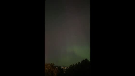 Stunning aurora seen from Langford, British Columbia, Canada