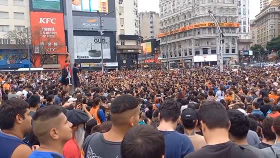Massive gathering at Buenos Aires' Obelisco honors Dragon Ball creator Akira Toriyama