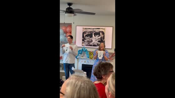 Twin gender reveal surprise at family gathering in Portland, Oregon, USA