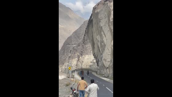 Landslide covers mountain road in Skardu, Pakistan
