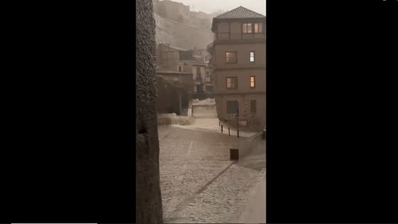 Torrential deluge transforms Toledo streets into rivers