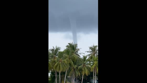 Menacing tornado forms over Boracay, Philippines