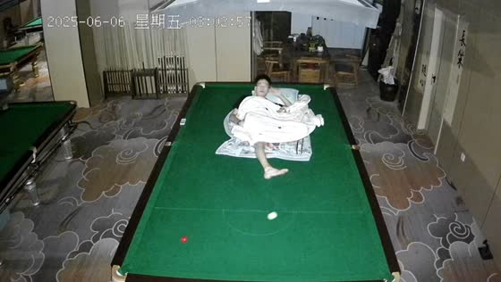 Man pockets balls while half-asleep in Shandong, China