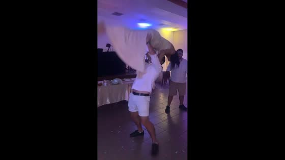 Dance lift attempt ends in funny mishap in Reims, France