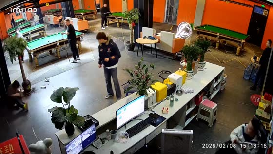 Man loses balance and knocks over plant at billiards club in Shaanxi, China