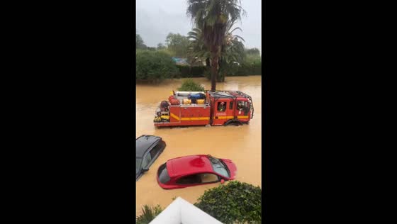 Catastrophic flash floods submerge vehicles and homes in Oliva, Spain