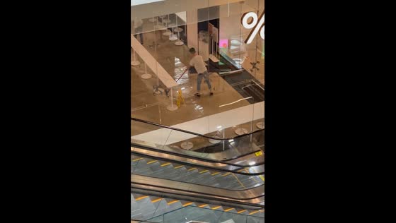 Toronto's Union Station floods after severe storm
