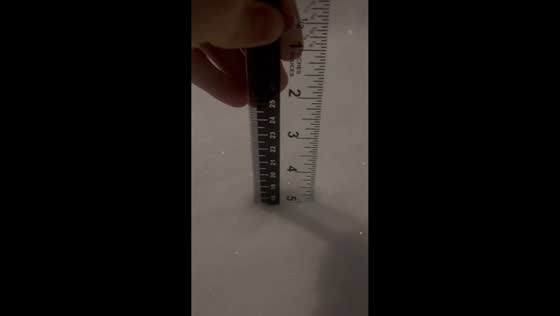 Snowstorm blankets neighborhood with up to 5 inches of snow in Ontario, Canada