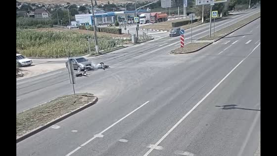 Motorcyclist injured in Volgograd collision after running red light
