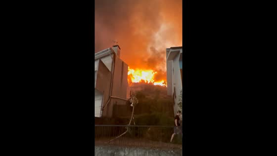  Wildfire reignites in Vila Real Lordelo, Portugal