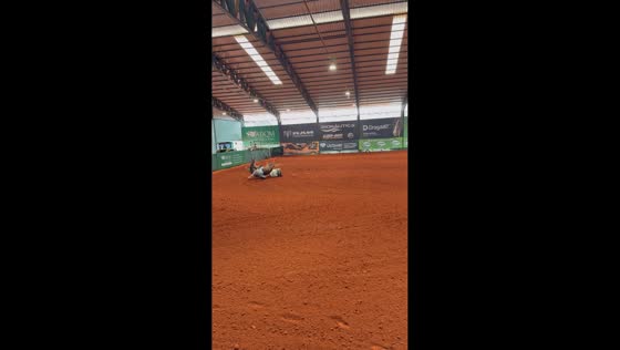 Rider falls after horse trips during barrel run in Araçatuba, Brazil