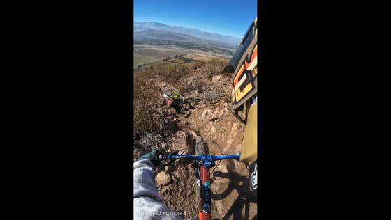 Biker loses balance and falls during downhill ride in San Felipe, Chile