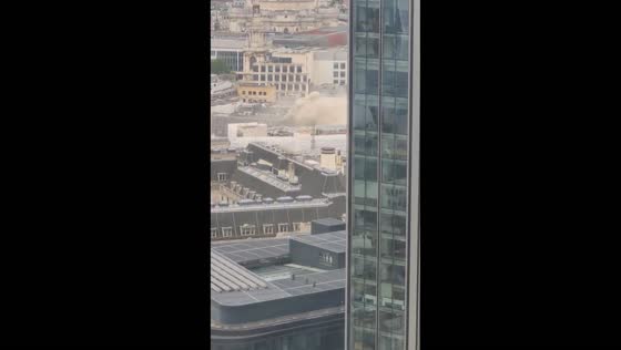 Fire breaks out in London restaurant near St. Paul’s Cathedral