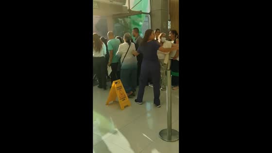 Earthquake damage and evacuation reported in Cali, Colombia