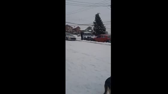 Truck slides on ice, triggers multi-car collision in Coyhaique, Chile