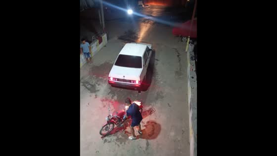 White vehicle exhaust sets motorcycle on fire in Erdemli, Mersin