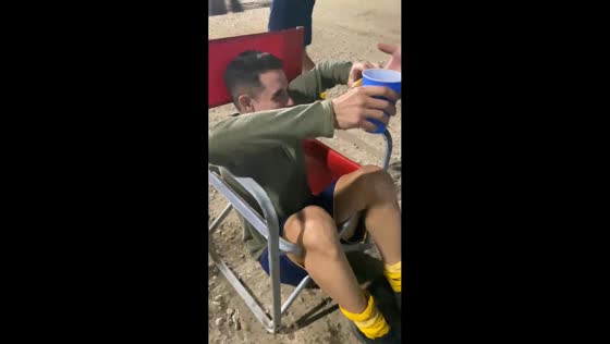 Man falls and gets stuck in folding chair in Santa Fe, Argentina