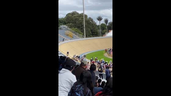 Cyclists crash during final lap of track race in Bogotá, Colombia