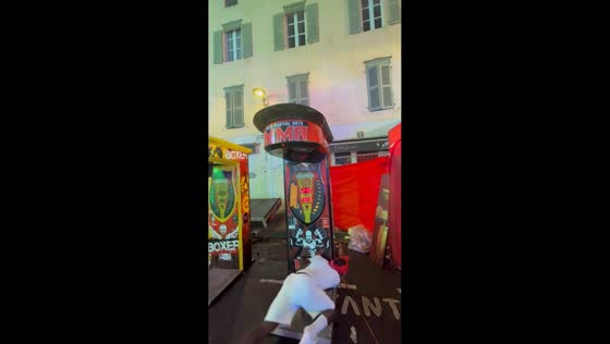 Man slips at boxing machine in Dax, New Aquitaine