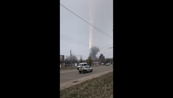 Stray missile falls on busy road in Sumy, Ukraine