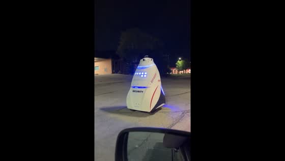 Security robot spotted on Kansas City street