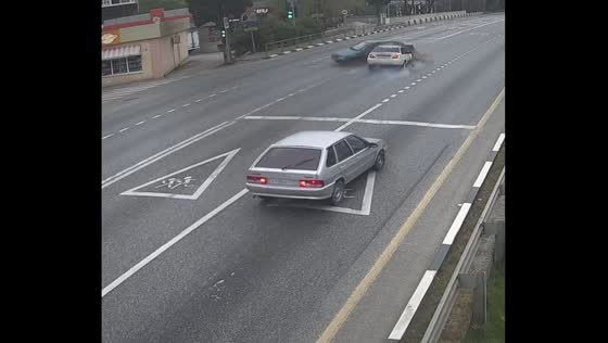Surveillance footage captures serious collision on Batumi Highway in Dagomys, Sochi
