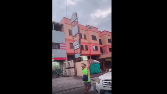 Whimsical toy vendor takes flight: a hilarious surprise in Santa Rosa, Laguna!