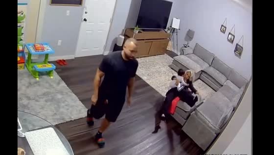 Funny moment of slipping with baby in Miami