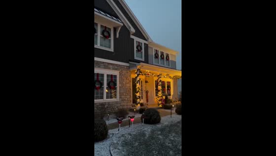 Light snowfall sets a festive scene in Lebanon, Pennsylvania, USA